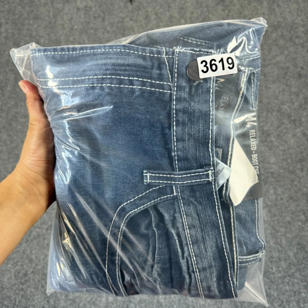 NWT Ariat FR M4 Jeans Mens 42x32 Relaxed Boot Jeans CAT2Flame Resistant Workwear